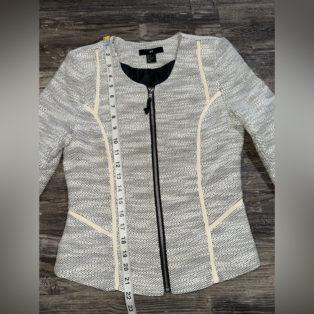 H&M Women’s Cream/Black Blazer Jacket Size 4 - Picture 7 of 11